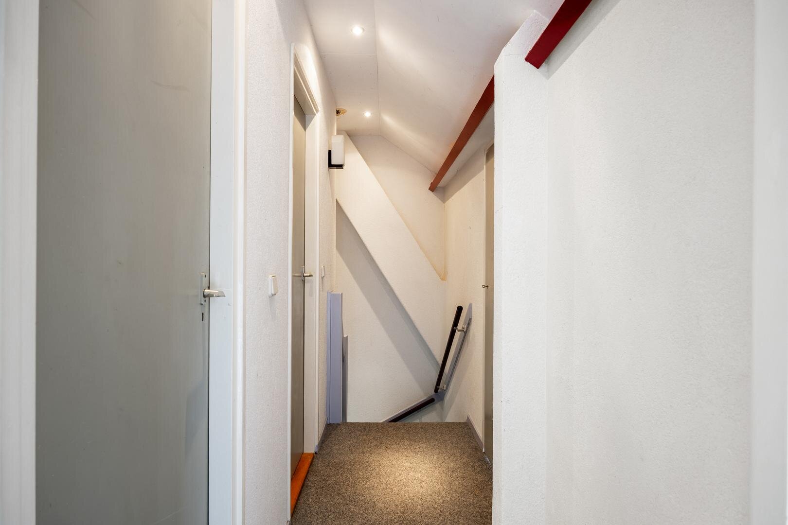 01768fc5f189f4c3482ad58fcb8a17ac.jpg