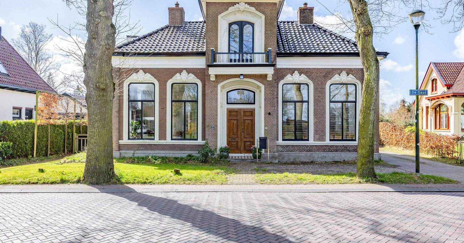 de Gast 32 55d82cb15a5b86b0cc75c6a03e5f9243.jpg