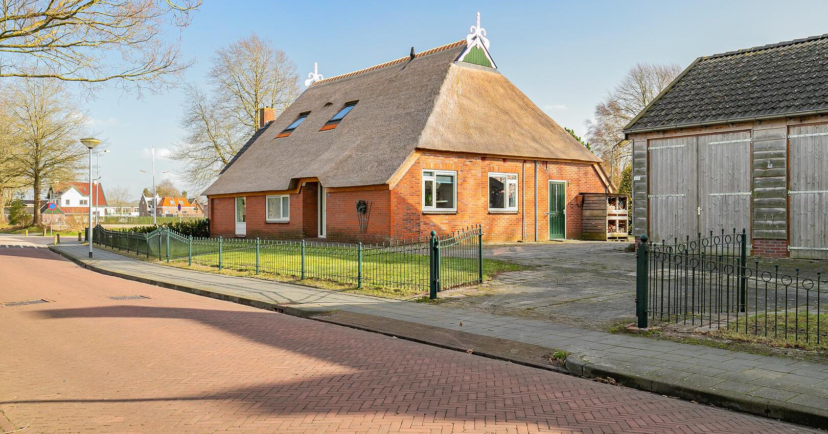 Spoorstraat 2 a 85620af9568366ef36674ae6e2c68cc9.jpg