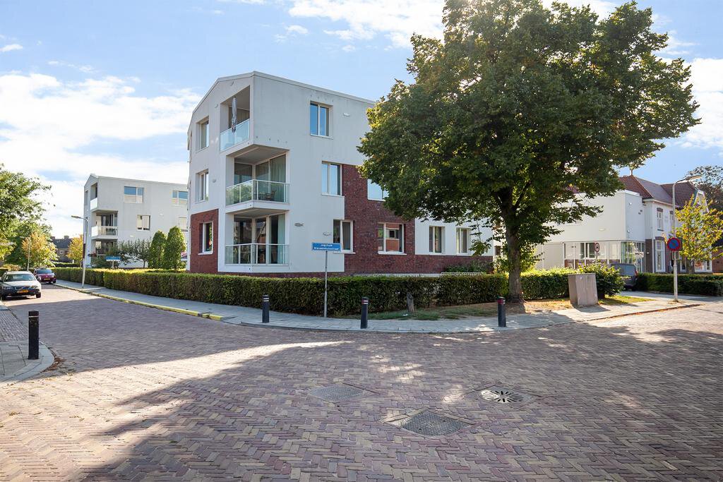 Jogchum Nieuwenhuisstrjitte 2 groujpeg.jpg