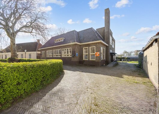 Kerkplein 6